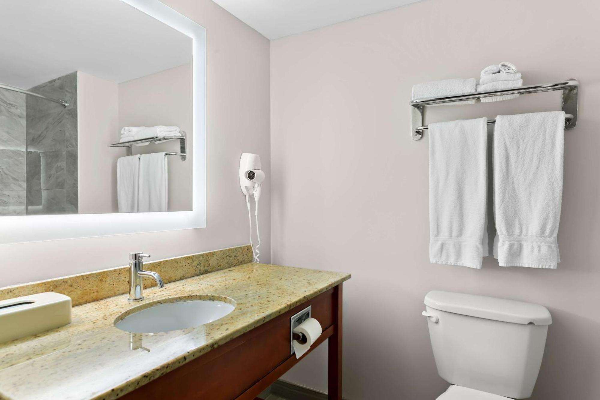 Surestay Plus By Best Western Windsor Luaran gambar