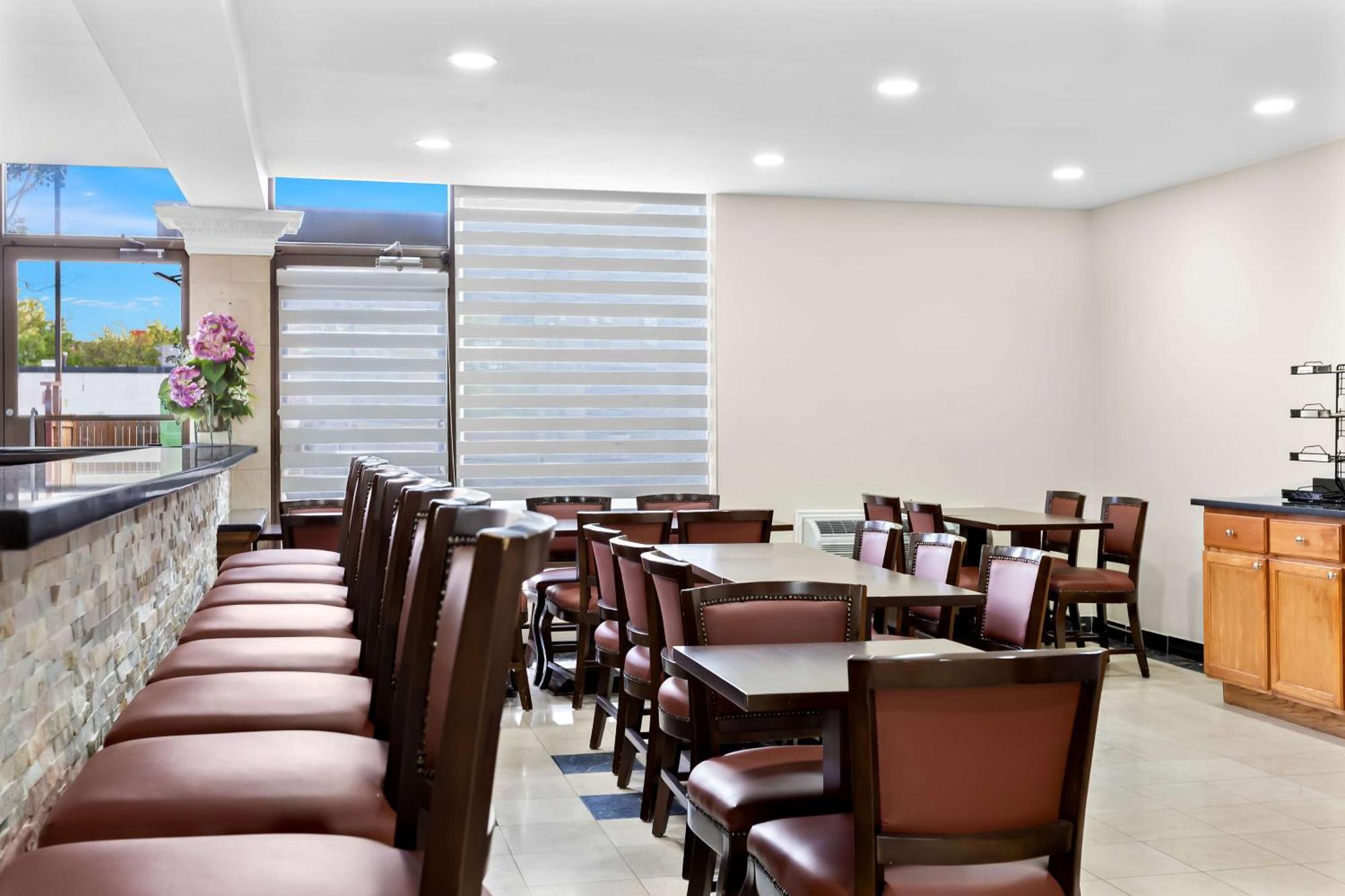 Surestay Plus By Best Western Windsor Luaran gambar